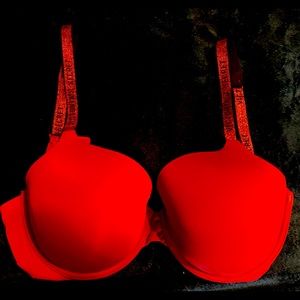 Victoria secret size 40C